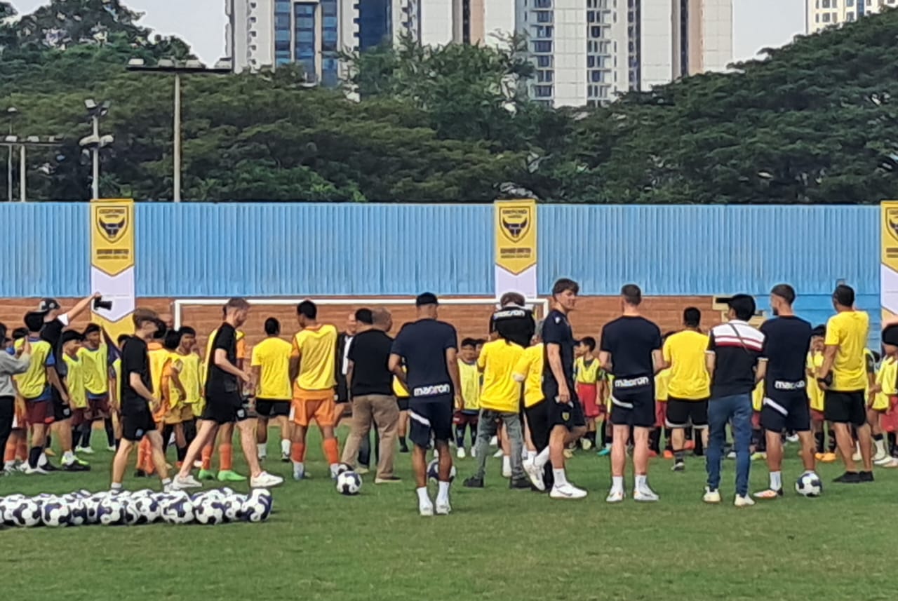 Oxford United Latih Generasi Muda Indonesia, Marselino dan Romeny Jadi Inspirasi 