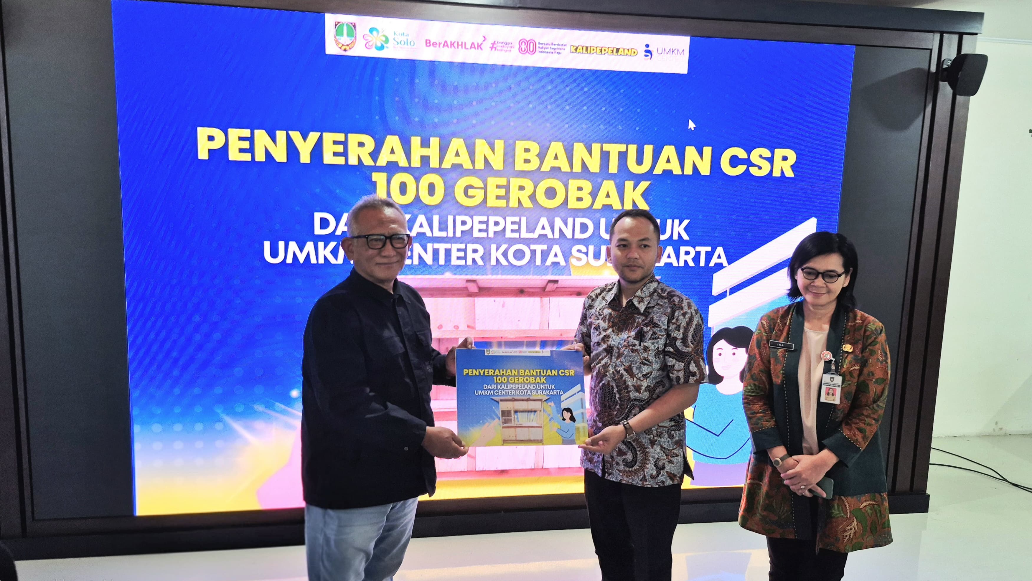 Sukses di Perantauan, Puspo Wardoyo Bantu UMKM Solo Lewat 100 Gerobak