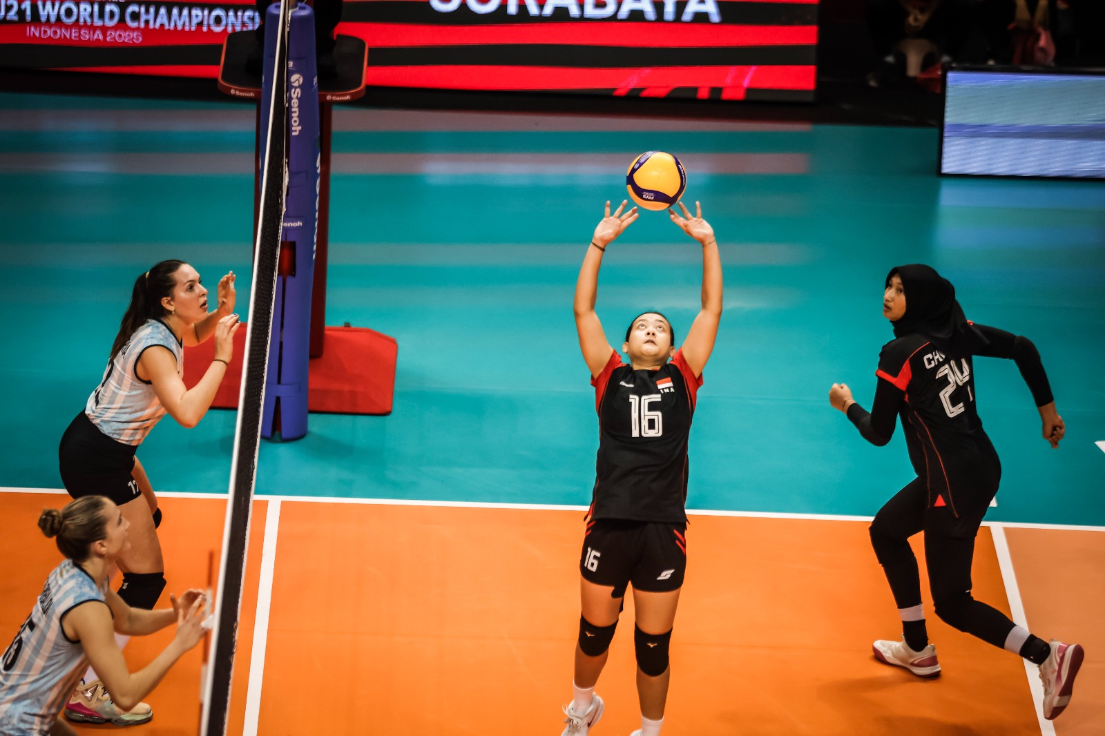 Vietnam Mainkan Pemain Pria, Indonesia Maju ke 16 Besar Kejuaraan Dunia Voli Putri U-21 2025