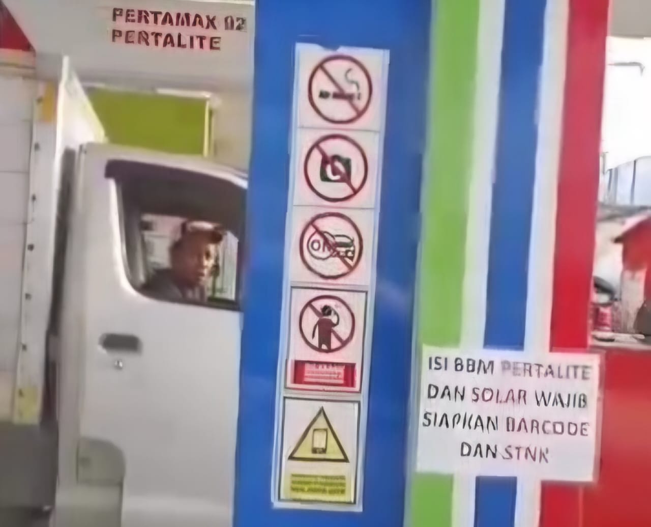 Viral Isi BBM Pakai STNK, Pertamina: Tak Ada Aturan Resmi