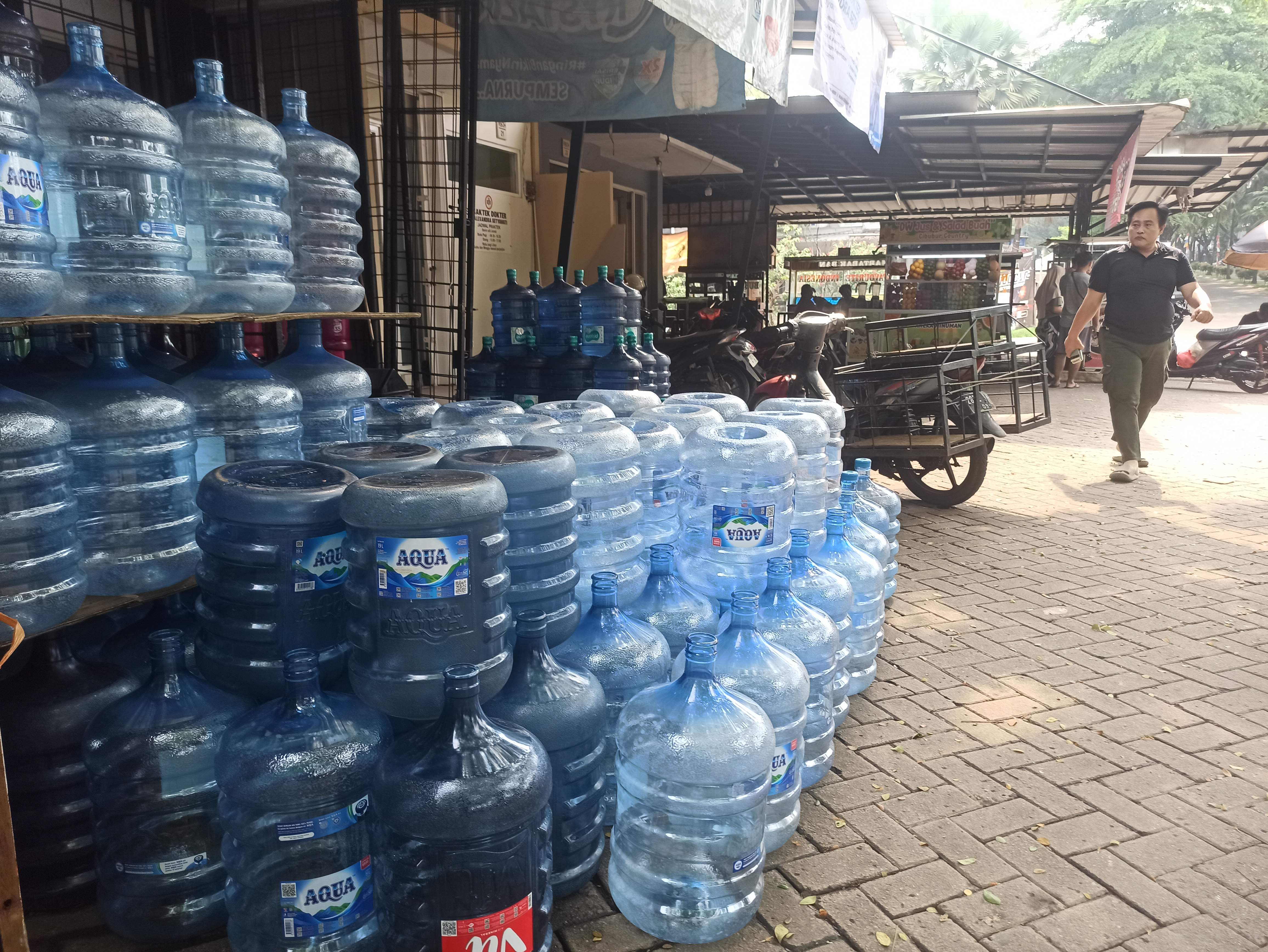 Buta Informasi, Ganula Merajalela