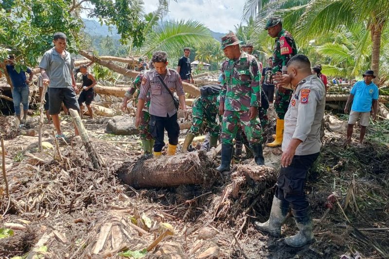 Tim SAR Masih Cari Tiga Korban Banjir Bandang Nagekeo NTT