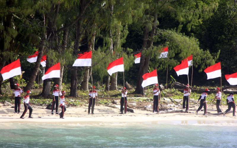 Jangan Lelah dan Putus Asa Mencintai Indonesia