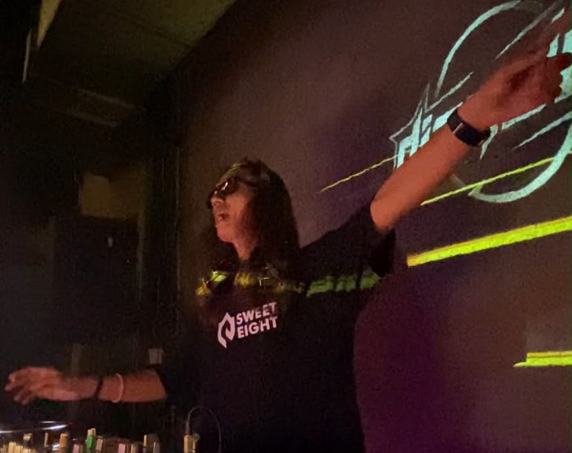 DJ Diandr4 Hidupkan Lobbyn dengan Set Groove 90-an