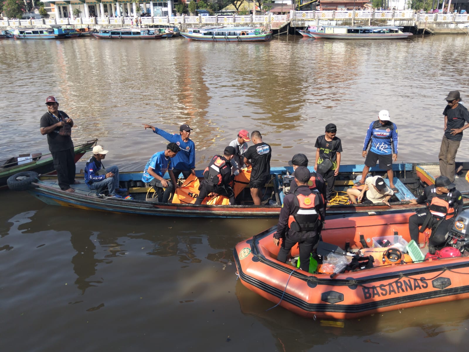Korban Tenggelam di Sungai Martapura Depan Menara Siring Pandang Ditemukan Meninggal Dunia