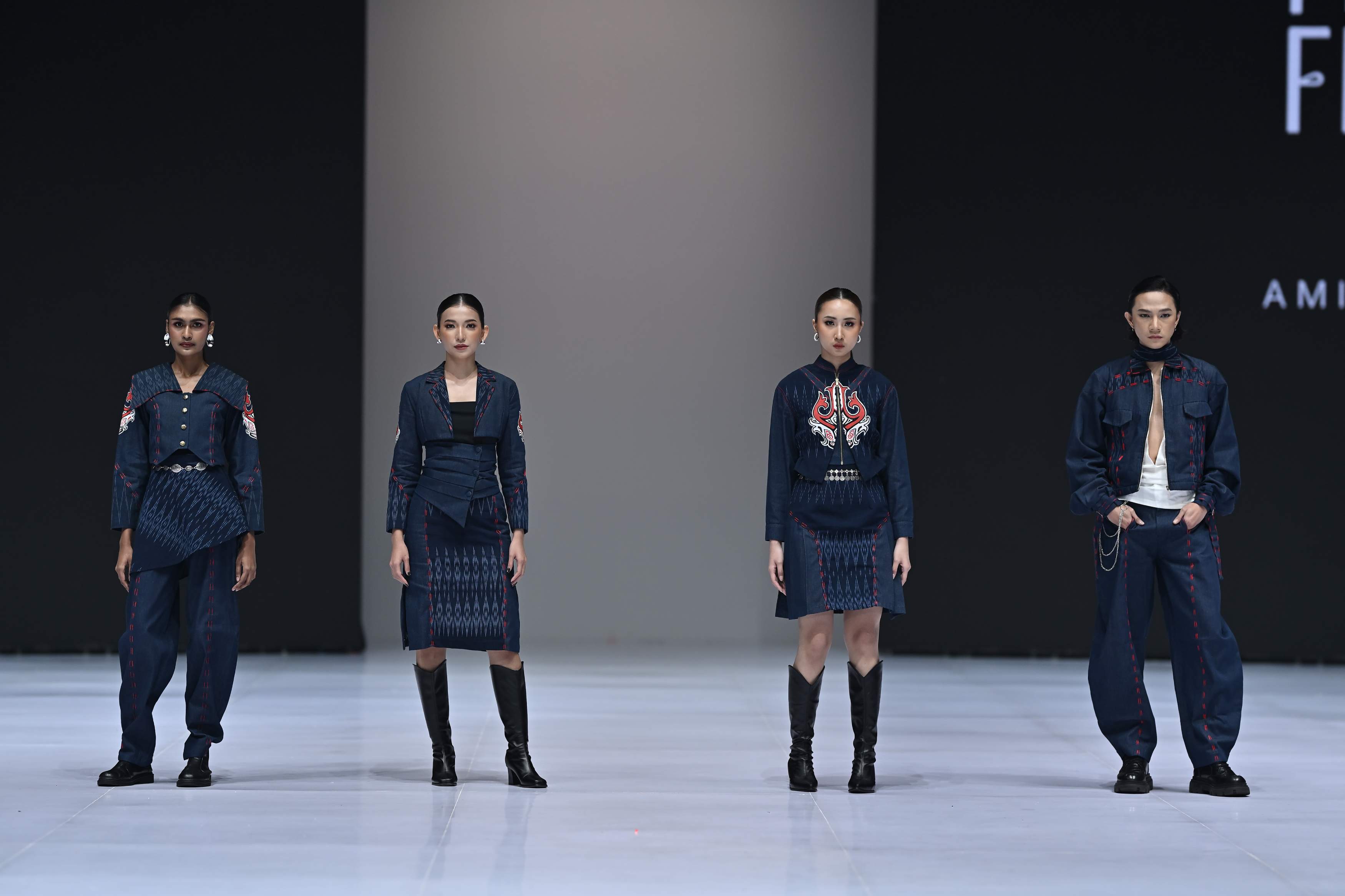 Pemuda Kalsel Jadi Finalis Indonesia Young Fashion Designer Competition 2026