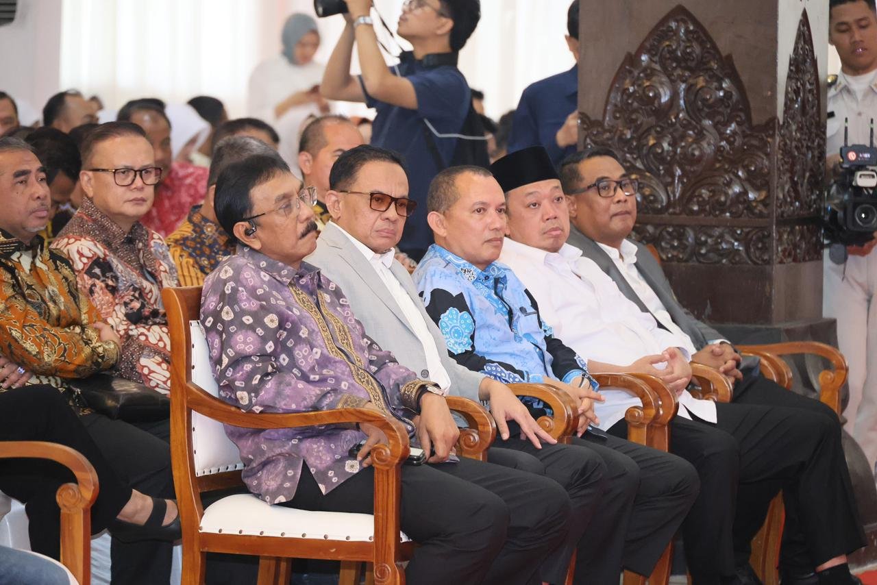 Nusron Dorong Mahasiwa STPN Agraria Berpikir Kritis