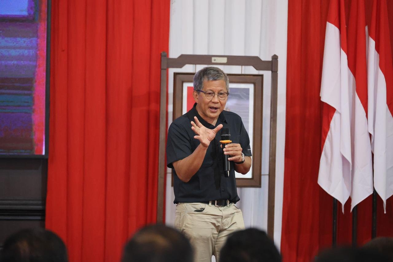 Rocky Gerung Isi Kuliah Umum STPN Agraria