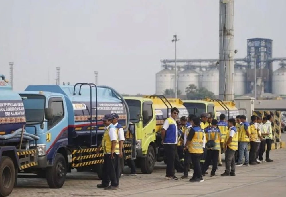 PU Kerahkan Peralatan Penanganan Karhutla ke 5 Provinsi di Kalimantan